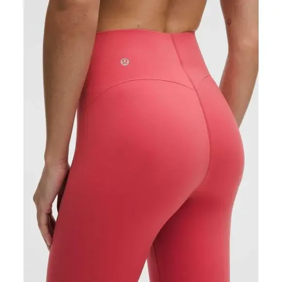 LL105 NWT Lululemon Glow Up HR Tight 25" - MSRP $118 - Size 12